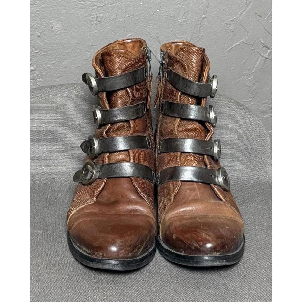 Y2K Buckle Strap Ankle Boots from Miz Mooz size 39 - Picture 3 of 10
